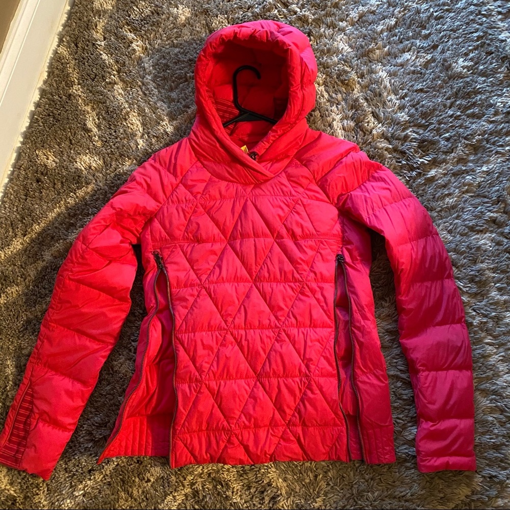 Lululemon fluffed up pullover